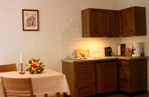 Cochem Apartment | Haus Aladin in Cochem Fewo Komfortzimmer für 2 mit Single-küche