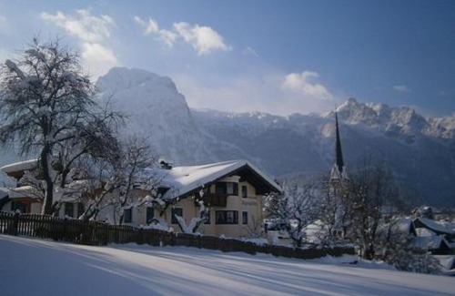 Abtenau Apartment | Haus Alpenglühn
