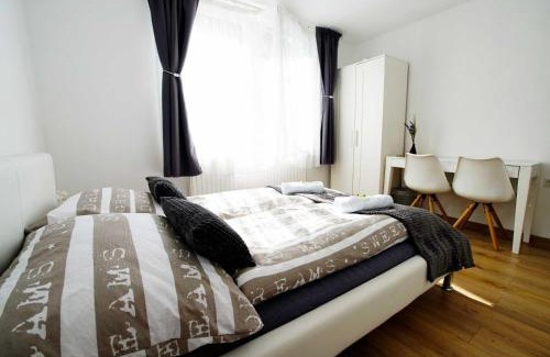 Stegersbach Apartment | " Haus am Golfplatz" private Unterkunft