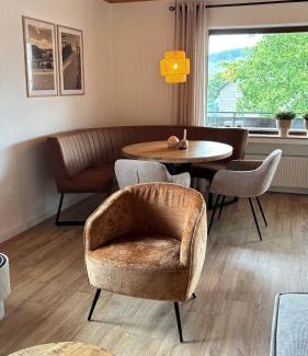 Hildfeld Apartment | Haus Annemiek met balkon