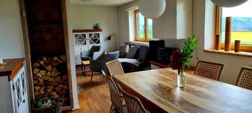 Wallenfels House | Haus Freddy