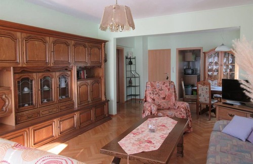 Hachenburg Apartment | Haus Linn - 2-4-bett-wohnung ab 7 Nächten