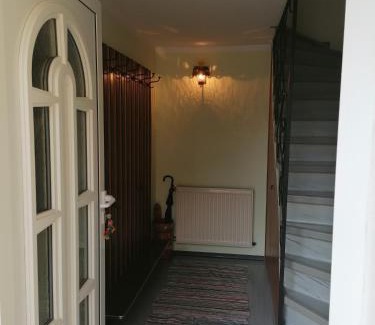 Tragoß-Sankt Katharein Apartment | HAUS RUSSOLD - FEWO11 mit Balkon in entspannter Atmosphäre - GRÜNER SEE