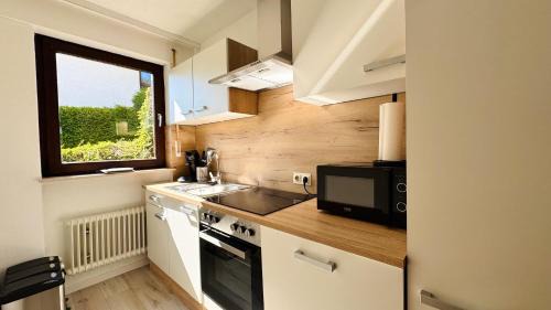Schonach im Schwarzwald Apartment | Haus Schanzenblick Fewo1 mit 2 Schlafzimmern, Wohnzimmer, Terrasse, Bad im Herzen des Schwarzwaldes