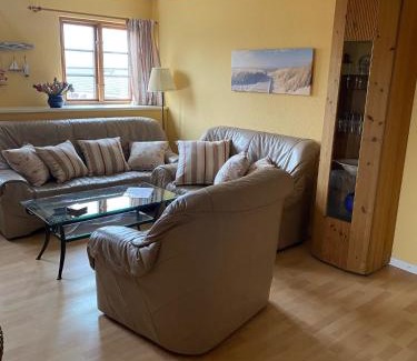 Behrensdorf Apartment | Haus Wildgans - Ferienwohnung Sonnenblume