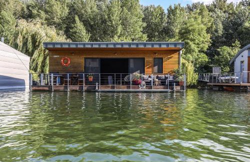 Rusovce House | Hausbót u rybára a kačky
