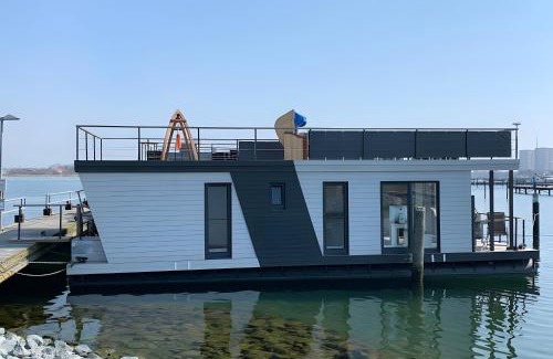 Ostholstein Boat Rental | Hausboot Fehmarn