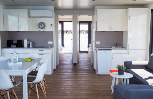 Tarnewitz Boat Rental | Hausboot in Boltenhagen