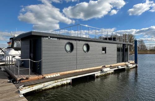 Weyhe Apartment | Hausboot La Mare Seeblick