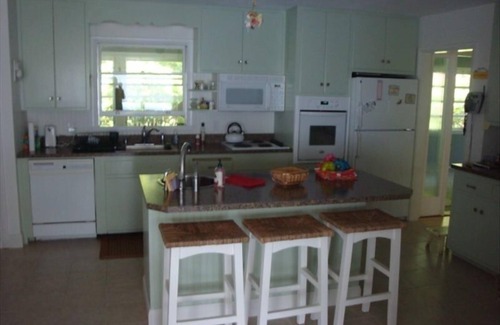 Alton Bay House | Have an Unforgettable Lake Experience!