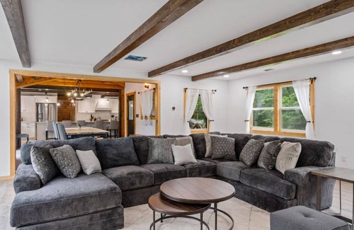 Star Tannery Cabin | Have it All, Heated Pool, Hot Tub & Secluded Lake!