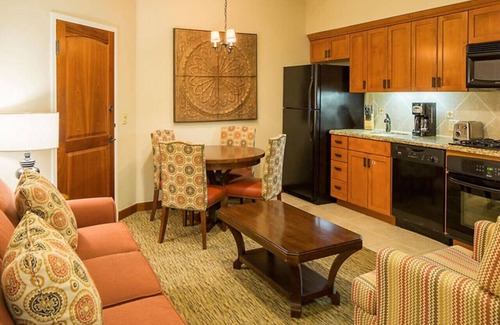 Cibola Vista Condo | Have the family enjoy a 3 story waterslide in a resort setting in this 2BD condo