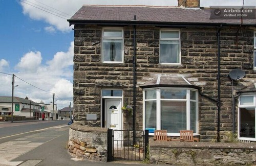 Seahouses Cottage | Haven Cottage