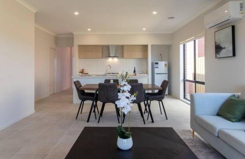 Clyde House | Haven Home in Clyde