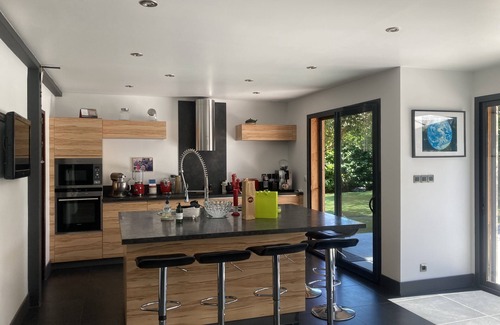 Conde-sur-Vesgre House | Haven of peace 50 km from Paris