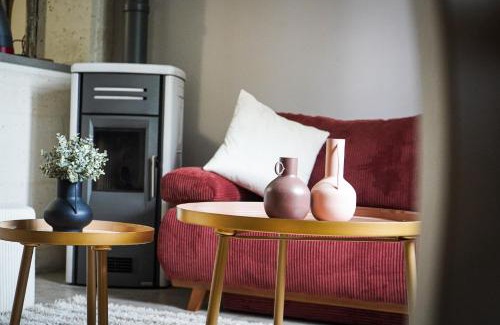 Angouleme House | Havre de paix avec BALNEO SPA - Maison idéal pour couple - Famille & pro - Parking privé et gratuit - Wifi et bureau pour travailler - Jusqu'à 6 personnes