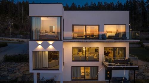 Uddevalla Municipality Apartment | Havsnära våning