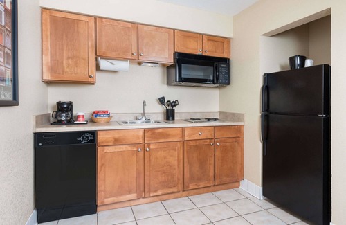 Rome Hotel | Hawthorn Extended Stay by Wyndham Rome