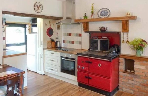 Tubbercurry Cottage | HAWTHORN FARM COTTAGE, family friendly in Curry, County Sligo