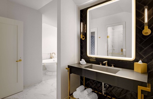 South San Jose Hotel | Hayes Mansion, San Jose - Curio Collection by Hilton