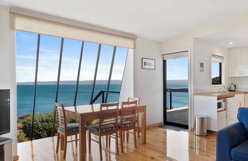 Coles Bay House | Hazards Hideaway - Freycinet Holiday Houses