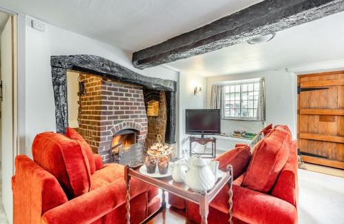 Holworth House | Hazel Cottage
