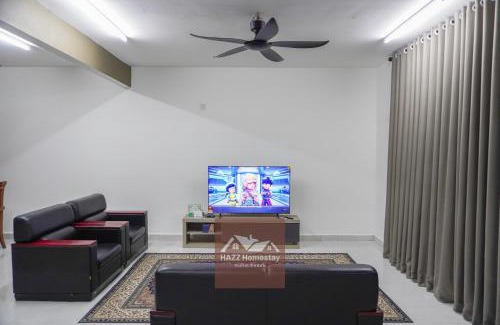 Kulim House | HAZZ Homestay 4 Bedrooms