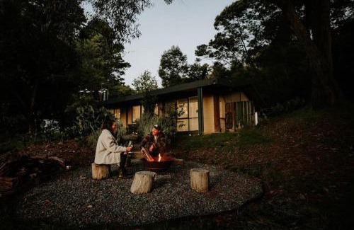 Healesville House | Healesville Mud Brick Hideaway