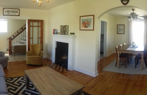 Baddeck House | Heart of Baddeck Village