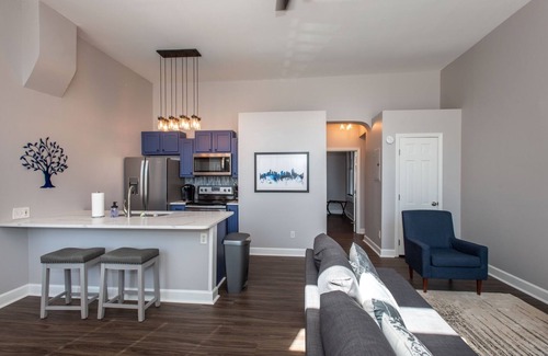 Covington House | Heart of Mainstrasse Suites