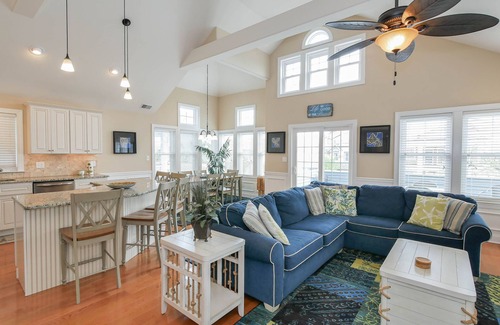 North End Condo | Heart of OC-Beautiful NEW-Between Brds/Beach/Dwntwn, ELEVATOR 5 Bdrms 3.5 baths