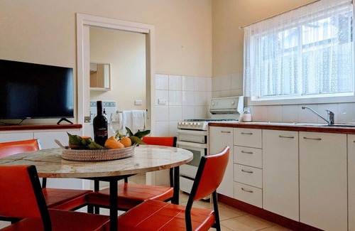Queenscliff Cottage | Heart of Queenscliff - charming guesthouse