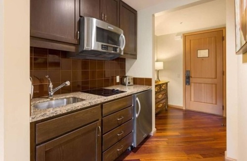 Cle Elum Condo | *Heart of Suncadia Lodge Resort*Hot Tub*Pool*MTNS