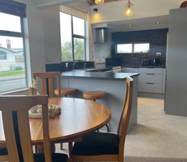 Invercargill House | Heart of Windsor