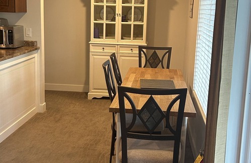 Central Okanagan House | Heated pool. Enjoy serenity, peace. Relaxing 2 Bedroom private suite, sleeps 5,