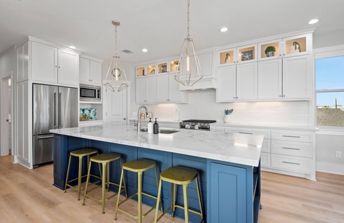 Jamaica Beach House | Heated Pool-Hot Tub/6 Bed 6 Bath/Steps to Beach