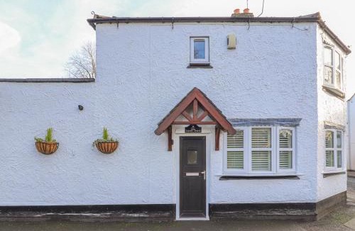 Knutsford House | Heath Corner