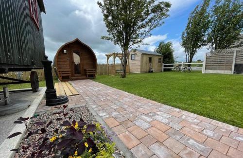 Knock House | Heather Cottage and Shepherds Hut