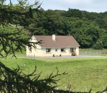 Creeslough House | Heather Cottage, Creeslough