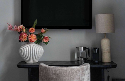 South Antwerp Apartment | Heaven Suite with Museum Views
