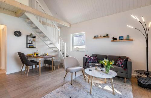 Woehrden House | Helgohuus