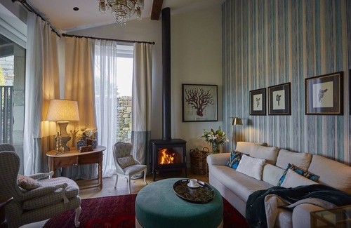 Puente Viesgo Hotel | Helguera Palacio Boutique & Antique