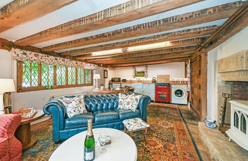 Barns Green Cottage | Hell Fyre 1594 by inspirestays.com - a cottage that sleeps 2 guests in 1 bedroom