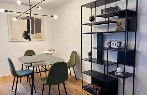Lechhausen Apartment | Helle & stilvolle Stadtwohnung