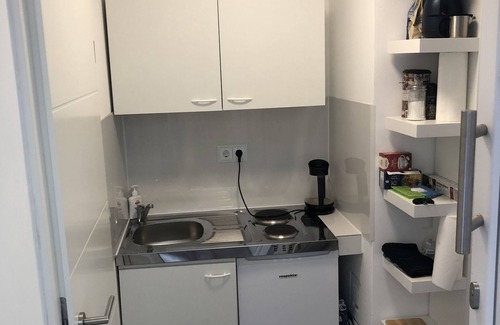 Vahrenwald-List Apartment | Helles Ruhiges Souterrainappartement Mitten in Hannover