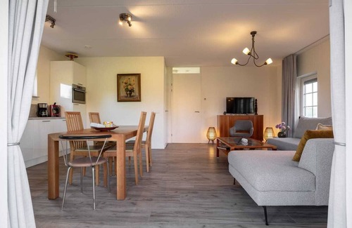 Ossenisse House | Hello Zeeland - Vakantiewoning Knuitershoek 104