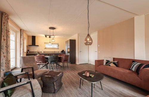 Ossenisse House | Hello Zeeland - vakantiewoning Knuitershoek 66