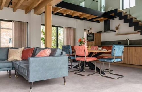 Breskens House | Hello Zeeland - Vakantiewoning Hoeve De Lente