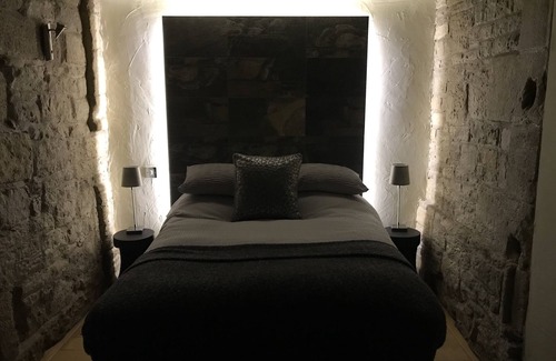 Dinnington Bed & Breakfast | Hemples Lodge