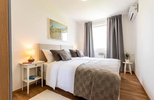 Zagreb Apartment | Hendrix Bridge Apartment 2